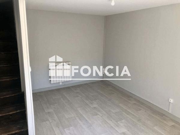 Location Maison 3 pièces 47.13 m² - 13 BIS RUE VILLERSEXEL Niort 79000