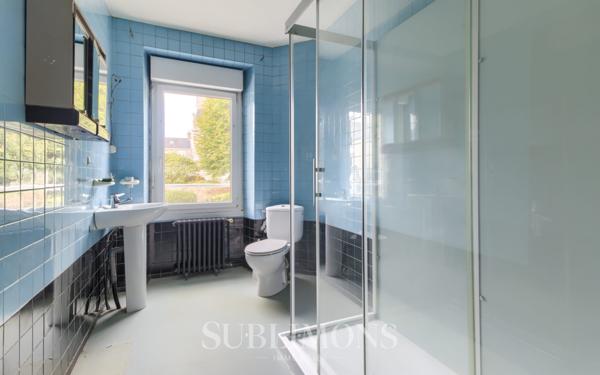 Maison 14 pièces 253 m²