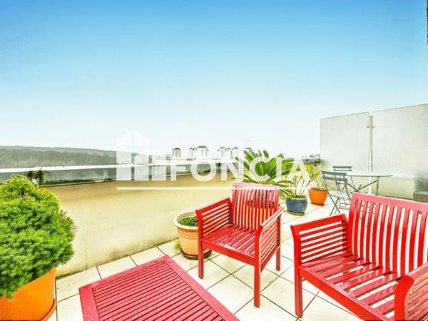 À vendre Studio 33.66 m² - Versailles 78000