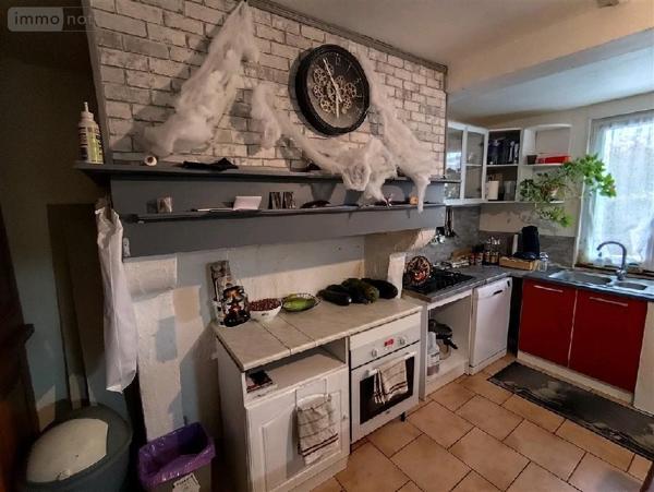 Maison à vendre à Neuvizy dans les Ardennes (08430), ref : 2025 62   
SECTEUR POIX TERRON