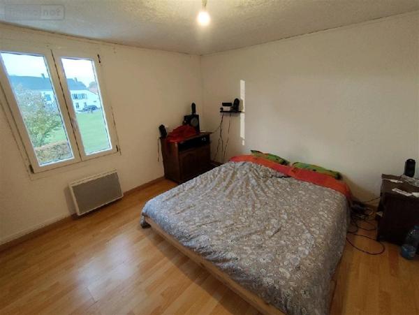 Maison à vendre à Neuvizy dans les Ardennes (08430), ref : 2025 62   
SECTEUR POIX TERRON