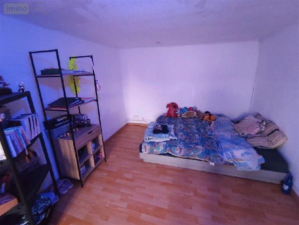 Maison à vendre à Neuvizy dans les Ardennes (08430), ref : 2025 62   
SECTEUR POIX TERRON