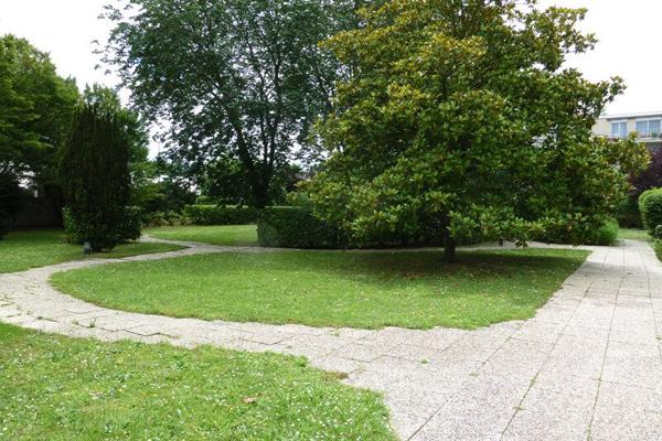 Appartement Rueil Malmaison 2 pièce(s) 54 m2 Loyer 1 360 €/mois charges comprises **  - Référence  19877
