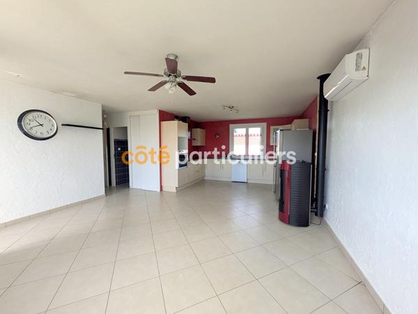 Vente
                Maison76 m² - 4 Pièces -
                    FLEURE (86340)