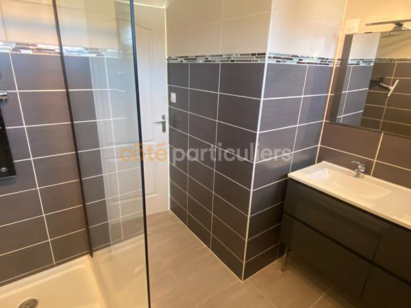 Vente
                Maison76 m² - 4 Pièces -
                    FLEURE (86340)