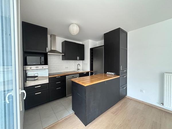 Antony (92160) ANTONY - Proche Centre et Transports - NOUVEAUTE - Appartement F3 de 61 M2 - Balcon SUD - Standing