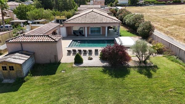 Maison Livron Sur Drome 6 pièce(s) 168.63 m2