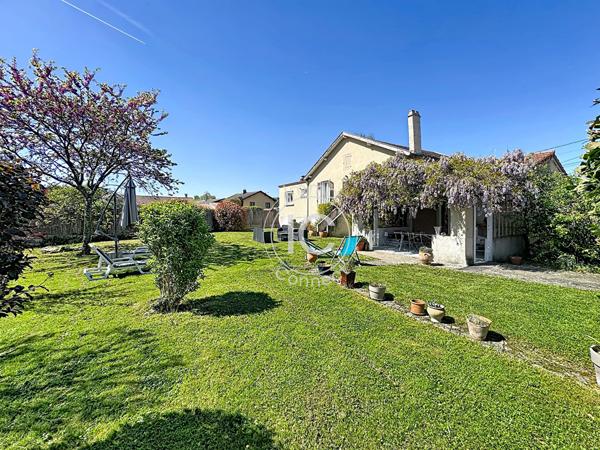 Chaleureuse maison de charme d'environ 150m² - Lozanne