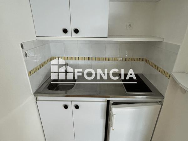 Location Studio 24.3 m² - 14 RUE MAURICE ROLLINAT Limoges 87000