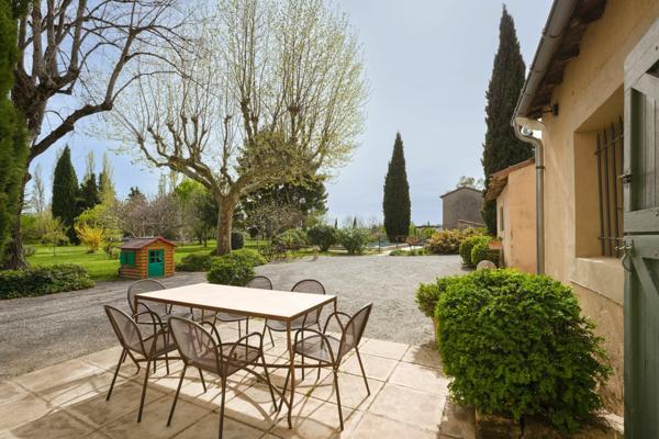Maison à vendre    7 pièces • 183 m2 Manosque