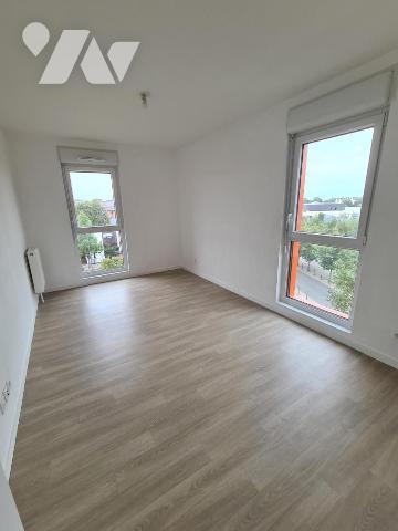 TYPE 3 TERRASSE PARKING LILLE CHR