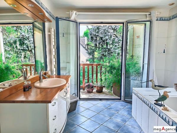 Maison à NANTES, 44100 - 8 pièces 224m²