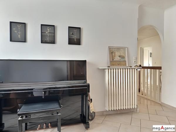 Maison à NANTES, 44100 - 8 pièces 224m²