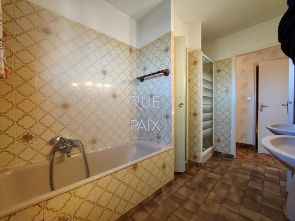 86100 CHATELLERAULT Maison Chatellerault 4 pièce(s) 89.65 m2