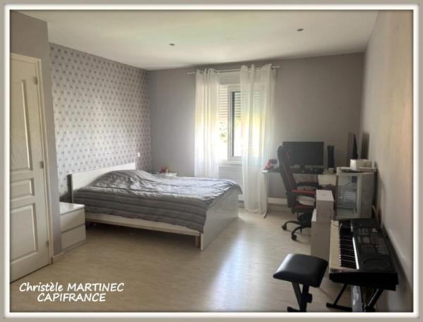 Maison à vendre 7 pièces MAILLOT (89)