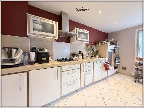 PAVILLON FAMILIAL 162 m² – 5 CHAMBRES – PROCHE GARE BLANC-MESNIL (RER B)