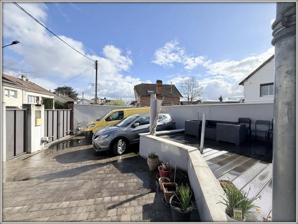 PAVILLON FAMILIAL 162 m² – 5 CHAMBRES – PROCHE GARE BLANC-MESNIL (RER B)