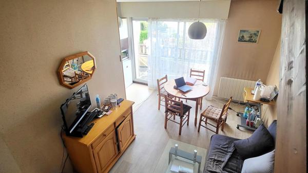 Duplex 2 ch, balcon, parking,Centre et plage à pied