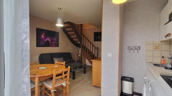 Duplex 2 ch, balcon, parking,Centre et plage à pied