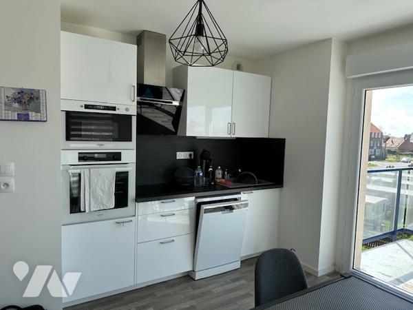 BERCK PLAGE 
Appartement T2 plus cabine 2 ème étage  54m2  + parking  résidence sécurisée