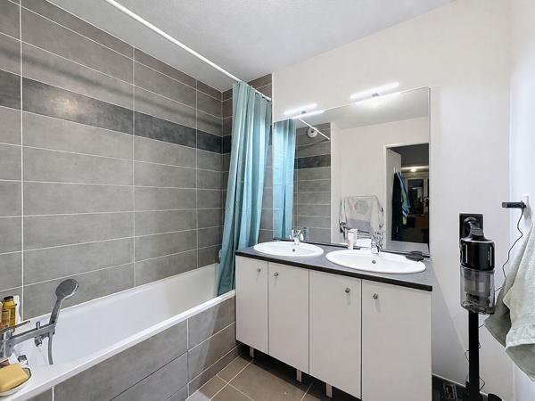 Appartement 3 pièces 58.41 m2