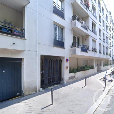 Parking à vendre  11 m2 PARIS - 75010
