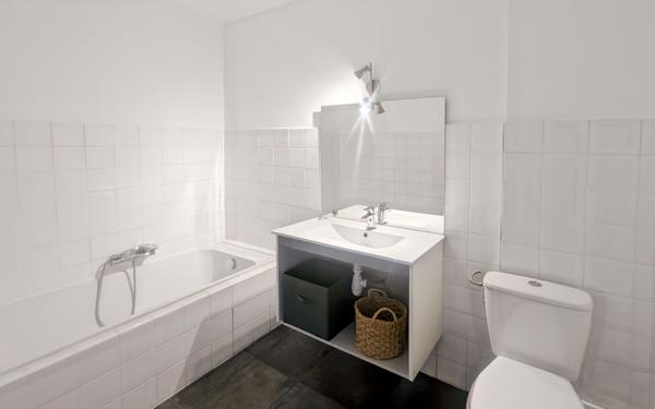 Appartement à vendre    1 pièce • 25,31 m2 Le Cannet