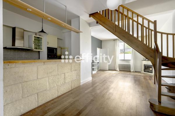 Maison
         4 pièces
        - 115 m² 470 000 € *