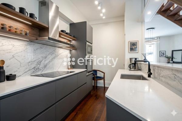 Maison
         4 pièces
        - 115 m² 470 000 € *