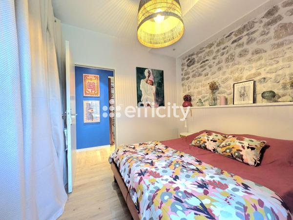 Appartement
         3 pièces
        - 69 m² 329 900 € *
