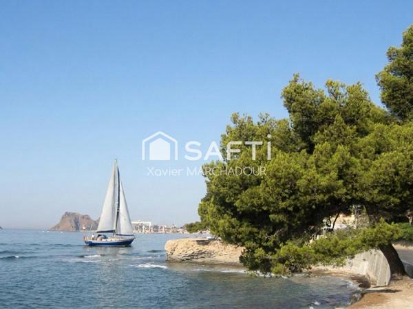 LA CIOTAT – STUDIO AVEC TERRASSE ET APERÇU MER