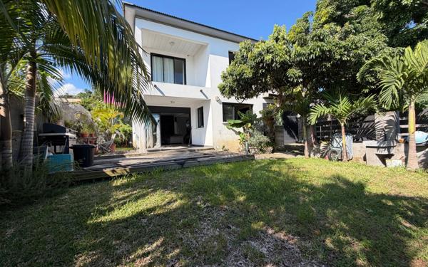 Maison à vendre    4 pièces •  Saint-Pierre