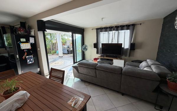 Maison à vendre    4 pièces •  Saint-Pierre