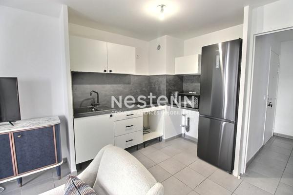 Résidence Securisée - Magnifique Appartement T3 lumineux avec balcon - Saint fons - Copropriete RT2020 proches transports et commerces - Tram T10