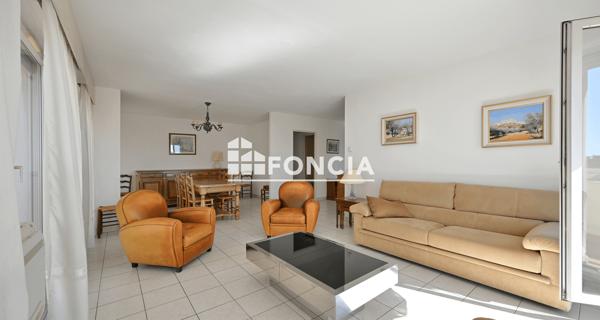 À vendre Appartement 5 pièces 122 m² - Nîmes 30000