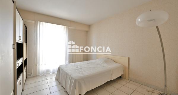 À vendre Appartement 5 pièces 122 m² - Nîmes 30000