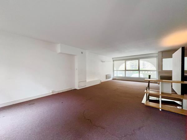 A Avignon intra-muros - Appartement 3 pièces 100 m2