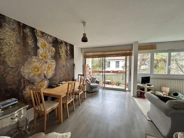 Appartement Macon 1 pièce(s) 43 m2