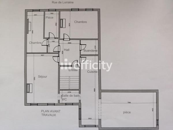 Appartement
         7 pièces
        - 165 m² Exclusivité 140 000 € *