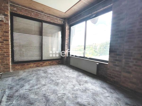 Appartement
         7 pièces
        - 165 m² Exclusivité 140 000 € *