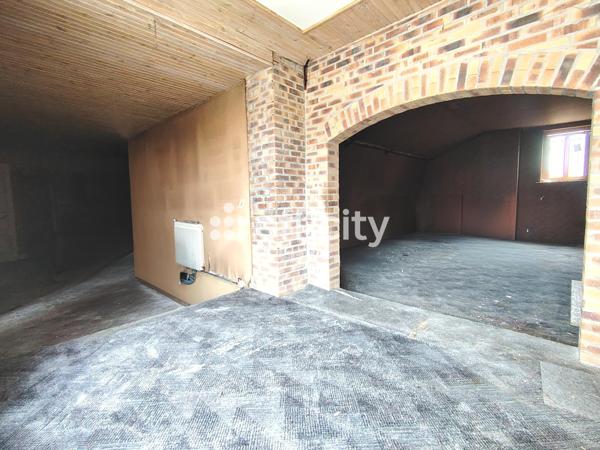 Appartement
         7 pièces
        - 165 m² Exclusivité 140 000 € *