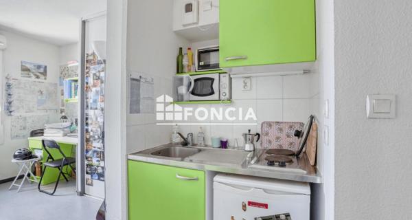 À vendre Studio 19.77 m² - Villeurbanne 69100