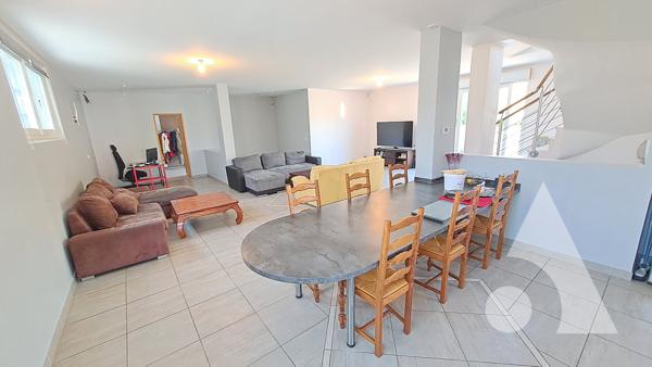 Maison 7 pièces 164 m2