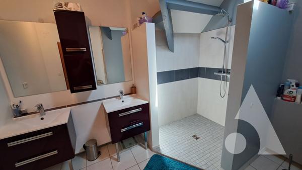 Maison 7 pièces 164 m2