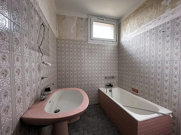 Appartement 3 pièces à vendre à Barberaz avec vue montagne