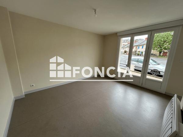 Location Appartement 3 pièces 53 m² - 26 CITE DU PETIT NICE Rodez 12000