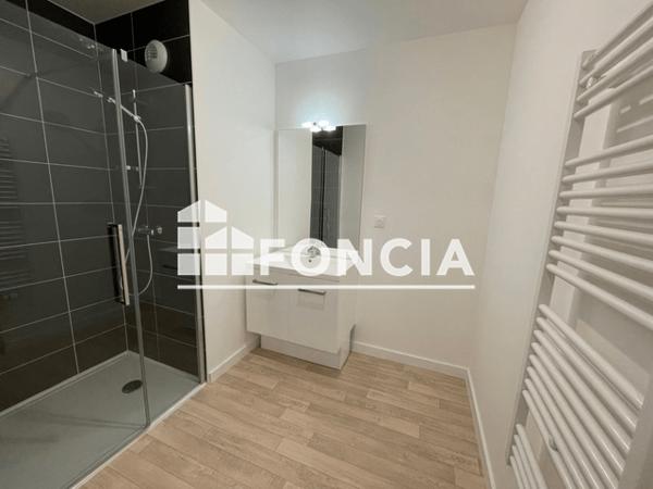 Location Appartement 3 pièces 62.77 m² - 32 RUE DU MONT MIREL Maromme 76150