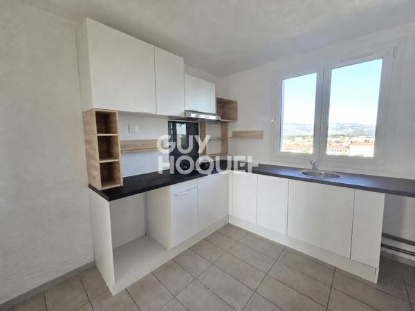 Appartement T3 rénové avec vue et balcon