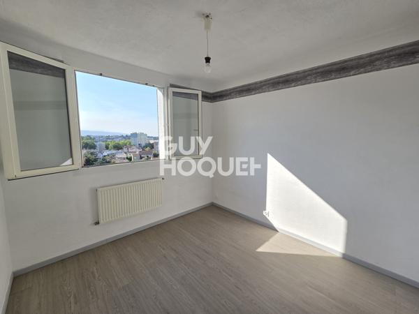 Appartement T3 rénové avec vue et balcon