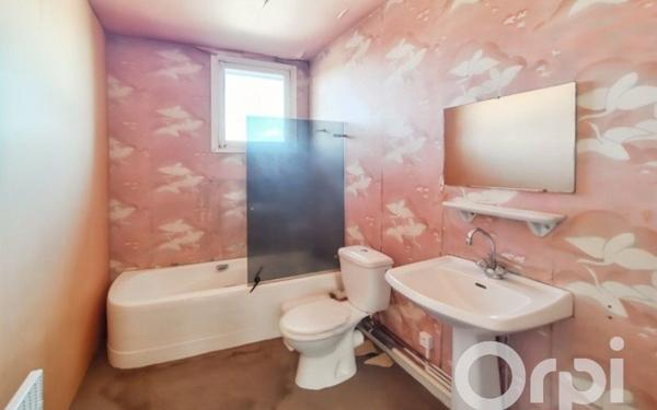 Maison à vendre    7 pièces •  Gournay-en-Bray